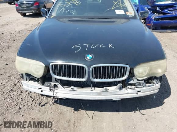 2003 BMW 7 Series 745Li с VIN WBAGN63473DR09509, выставлен на аукционе IAAI как лот 42061188 с пробегом Не указан миль и . История ставок и продаж доступна на DreamBid. Изображение 6.