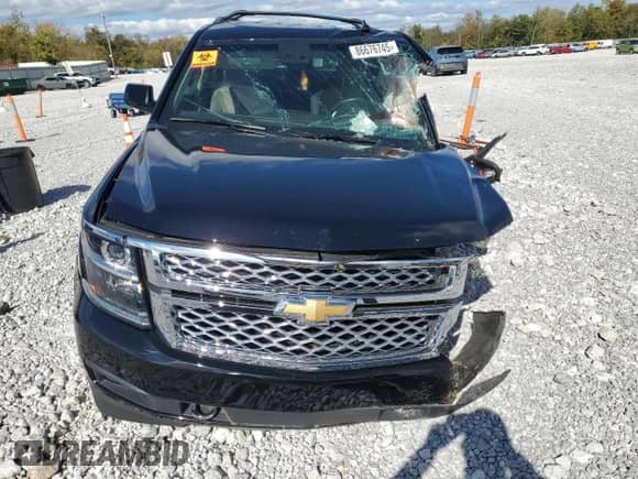 2019 Chevrolet Tahoe LT with VIN 1GNSKBKC5KR251561, listed as a Copart auction lot 86676745 with Not provided miles and Salvage title. Bid and sale history available at DreamBid. Image 5.