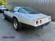 1982 Chevrolet Corvette с VIN 1G1AY8789C5101514, выставлен на аукционе Copart как лот 87106344 с пробегом 3 012 миль миль и Чистый • Clean title. История ставок и продаж доступна на DreamBid. Изображение 3.