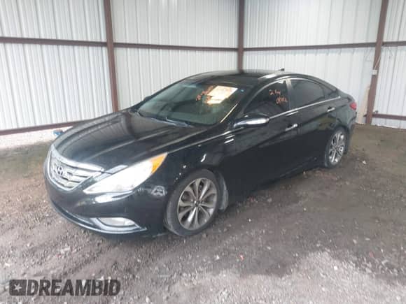 2013 Hyundai Sonata Limited с VIN 5NPEC4AB7DH623371, выставлен на аукционе IAAI как лот 42367075 с пробегом 188 301 миль миль и . История ставок и продаж доступна на DreamBid. Изображение 17.