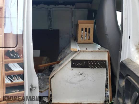 2014 Chevrolet Express Cargo с VIN 1GCZGUCG7E1204332, выставлен на аукционе Copart как лот 66483475 с пробегом 181 977 миль миль и Списание • Salvage title. История ставок и продаж доступна на DreamBid. Изображение 11.