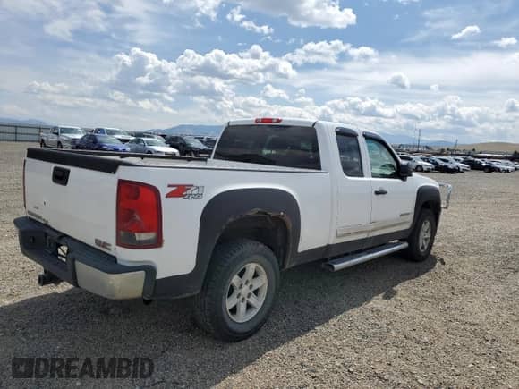 2007 GMC Sierra 1500 SLT с VIN 1GTEK19J27Z510843, выставлен на аукционе Copart как лот 67573865 с пробегом 204 843 миль миль и Чистый • Clean title. История ставок и продаж доступна на DreamBid. Изображение 3.