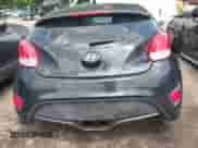 2013 Hyundai Veloster Turbo с VIN KMHTC6AE5DU143733, выставлен на аукционе IAAI как лот 42116317 с пробегом 116 155 миль миль и . История ставок и продаж доступна на DreamBid. Изображение 16.