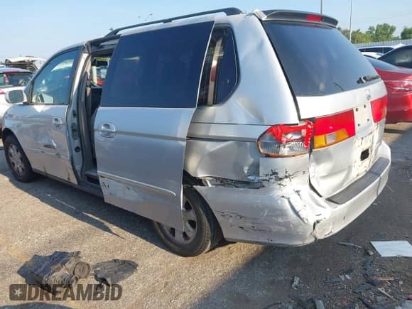 2002 Honda Odyssey EX с VIN 2HKRL18622H529775, выставлен на аукционе IAAI как лот 43034668 с пробегом 178 858 миль миль и . История ставок и продаж доступна на DreamBid. Изображение 3.