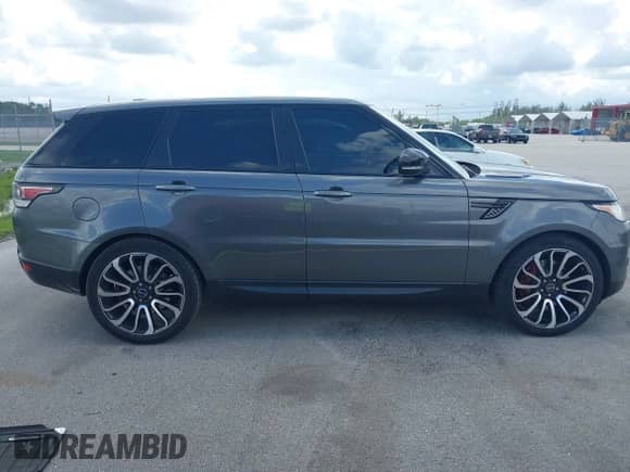 2015 Land Rover Range Rover Sport Supercharged with VIN SALWR2TFXFA603089, listed as a IAAI auction lot 43134100 with 62,330 mi miles and . Bid and sale history available at DreamBid. Image 12.