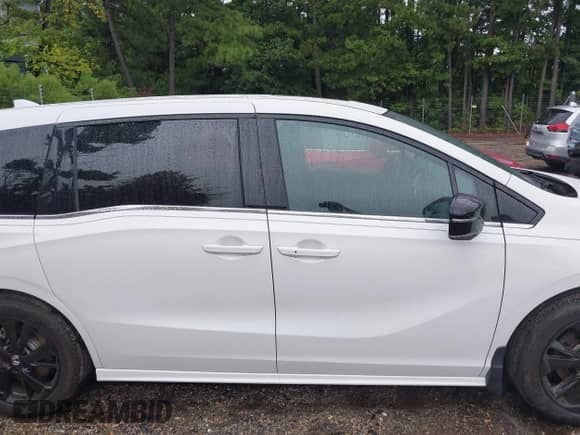 2023 Honda Odyssey Sport z VIN 5FNRL6H76PB022180, wystawiony jako IAAI lot #43142713 z przebiegiem 2 775 mil mil oraz . Historia ofert i sprzedaży dostępna na DreamBid. Obrazek 14.