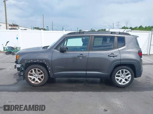 2017 Jeep Renegade Latitude с VIN ZACCJABB7HPF85356, выставлен на аукционе IAAI как лот 43229415 с пробегом 138 236 миль миль и . История ставок и продаж доступна на DreamBid. Изображение 15.