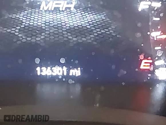 2018 Dodge Charger R/T z VIN 2C3CDXCT8JH331636, wystawiony jako IAAI lot #43083523 z przebiegiem 136 301 mil mil oraz . Historia ofert i sprzedaży dostępna na DreamBid. Obrazek 15.