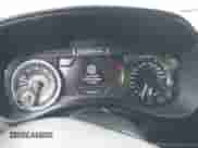 2020 Ram 1500 Rebel z VIN 1C6SRFLTXLN299096, wystawiony jako IAAI lot #42149383 z przebiegiem 60 050 mil mil oraz . Historia ofert i sprzedaży dostępna na DreamBid. Obrazek 7.