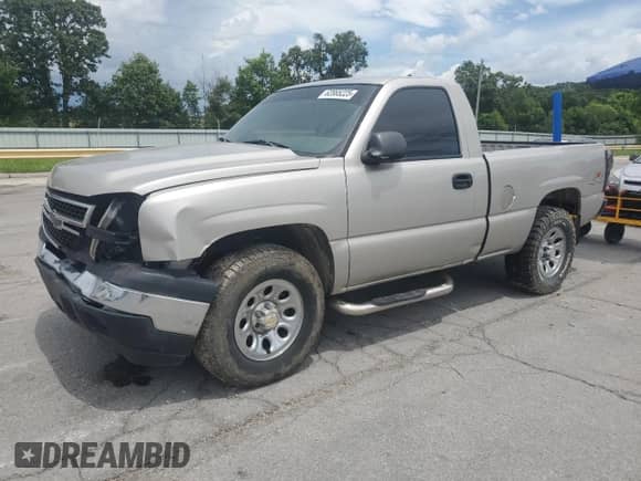 2006 Chevrolet Silverado 1500 Work Truck с VIN 3GCEK14V06G190270, выставлен на аукционе Copart как лот 62865225 с пробегом 110 847 миль миль и Списание • Salvage title. История ставок и продаж доступна на DreamBid. Изображение 1.