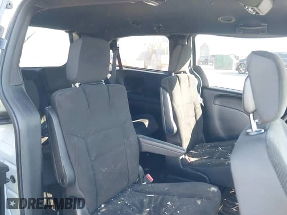 2018 Dodge Grand Caravan SE Plus with VIN 2C4RDGBG1JR199145, listed as a IAAI auction lot 41361047 with Not provided miles and . Bid and sale history available at DreamBid. Image 8.