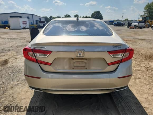 2018 Honda Accord EX-L with VIN 1HGCV1F59JA260482, listed as a Copart auction lot 80185685 with 109,348 mi miles and Salvage title. Bid and sale history available at DreamBid. Image 6.
