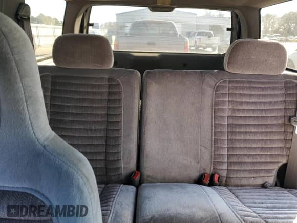 1994 Jeep Grand Cherokee Laredo with VIN 1J4GZ58S8RC254097, listed as a Copart auction lot 47379645 with 240,739 mi miles and Salvage title. Bid and sale history available at DreamBid. Image 10.