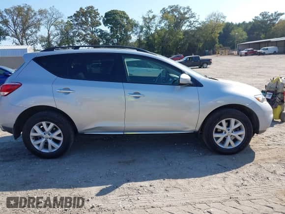 2014 Nissan Murano S с VIN JN8AZ1MW2EW533085, выставлен на аукционе IAAI как лот 43304375 с пробегом 94 404 миль миль и . История ставок и продаж доступна на DreamBid. Изображение 13.