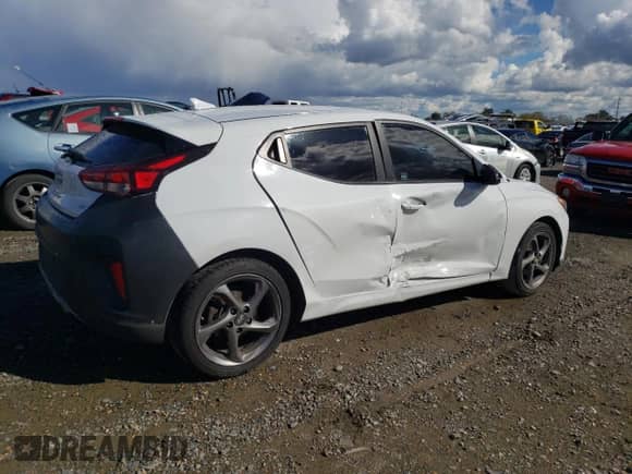 2020 Hyundai Veloster 2.0 with VIN KMHTG6AF6LU030790, listed as a Copart auction lot 49143305 with 81,843 mi miles and Salvage title. Bid and sale history available at DreamBid. Image 3.