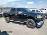 2005 Ford F-150 XLT with VIN 1FTRW14W95KE69996, listed as a Copart auction lot 81111205 with 128,926 mi miles and Salvage title. Bid and sale history available at DreamBid. Image 4.