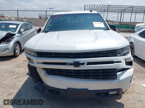 2019 Chevrolet Silverado 1500 RST z VIN 1GCPWDED9KZ123746, wystawiony jako IAAI lot #42352648 z przebiegiem 157 165 mil mil oraz . Historia ofert i sprzedaży dostępna na DreamBid. Obrazek 12.