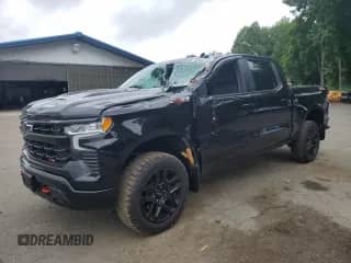 2024 Chevrolet Silverado 1500 LT Trail Boss z VIN 3GCUDFEL8RG262160, wystawiony jako Copart lot #64644755 z przebiegiem 9 866 mil mil oraz Szkoda całkowita • Salvage title. Historia ofert i sprzedaży dostępna na DreamBid. Obrazek 1.