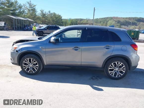 2019 Mitsubishi Outlander ES с VIN JA4AR3AU7KU005232, выставлен на аукционе IAAI как лот 43346262 с пробегом 92 364 миль миль и . История ставок и продаж доступна на DreamBid. Изображение 14.