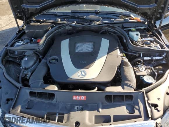 2008 Mercedes-Benz C 300 Sport with VIN WDDGF81X38F098611, listed as a Copart auction lot 82588075 with 38,175 mi miles and Salvage title. Bid and sale history available at DreamBid. Image 11.