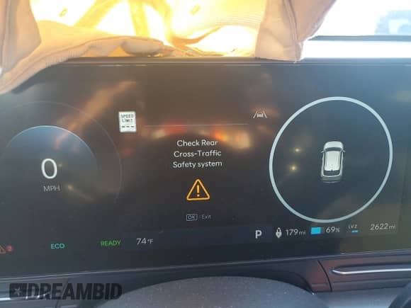 2025 Hyundai Kona SEL с VIN KM8HC3A69SU021810, выставлен на аукционе Copart как лот 66537875 с пробегом 2 622 миль миль и Списание • Salvage title. История ставок и продаж доступна на DreamBid. Изображение 9.