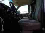 2008 Chevrolet Express Cargo z VIN 1GCGG25C581167937, wystawiony jako Copart lot #52174855 z przebiegiem 186 959 mil mil oraz Szkoda całkowita • Salvage title. Historia ofert i sprzedaży dostępna na DreamBid. Obrazek 7.