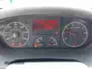 2017 Ram ProMaster Cargo z VIN 3C6TRVDG7HE529012, wystawiony jako IAAI lot #42444531 z przebiegiem 156 360 mil mil oraz . Historia ofert i sprzedaży dostępna na DreamBid. Obrazek 7.