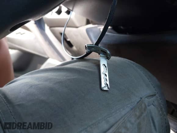 2016 Cadillac Escalade ESV Platinum с VIN 1GYS4KKJXGR339119, выставлен на аукционе IAAI как лот 42166158 с пробегом 76 846 миль миль и . История ставок и продаж доступна на DreamBid. Изображение 11.