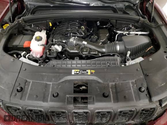 2025 Jeep Grand Cherokee Limited with VIN 1C4RJKBG4S8662484, listed as a Copart auction lot 80907985 with 7,036 mi miles and Salvage title. Bid and sale history available at DreamBid. Image 12.