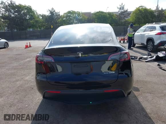 2023 Tesla Model Y Long Range с VIN 7SAYGAEE1PF594220, выставлен на аукционе IAAI как лот 42885301 с пробегом 94 878 миль миль и . История ставок и продаж доступна на DreamBid. Изображение 17.