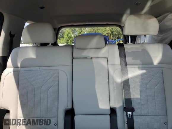 2024 Hyundai Santa Fe SEL с VIN 5NMP24GL7RH020517, выставлен на аукционе Copart как лот 70862564 с пробегом 15 921 миль миль и Списание • Salvage title. История ставок и продаж доступна на DreamBid. Изображение 10.