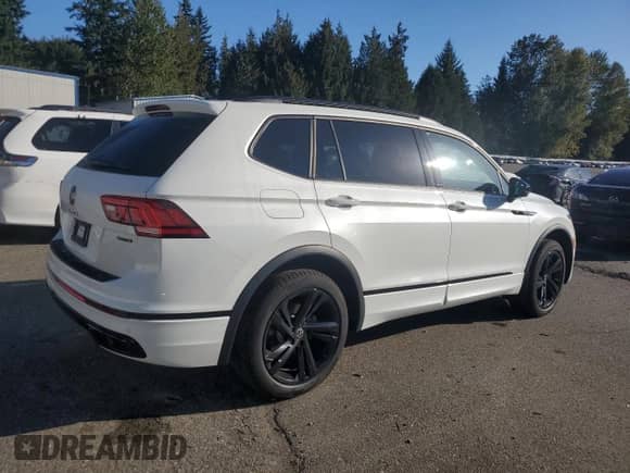 2024 Volkswagen Tiguan SE R-Line Black с VIN 3VV8B7AX4RM230248, выставлен на аукционе Copart как лот 80730345 с пробегом 6 879 миль миль и Списание • Salvage title. История ставок и продаж доступна на DreamBid. Изображение 3.