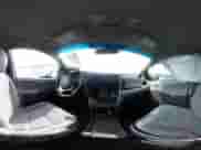 2017 Toyota Sienna L z VIN 5TDZZ3DC3HS805986, wystawiony jako IAAI lot #42509132 z przebiegiem 181 905 mil mil oraz . Historia ofert i sprzedaży dostępna na DreamBid. Obrazek 18.