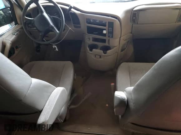 2004 Chevrolet Astro с VIN 1GNDM19X44B127282, выставлен на аукционе Copart как лот 83985534 с пробегом Не указан миль и На запчасти • Non repairable. История ставок и продаж доступна на DreamBid. Изображение 8.