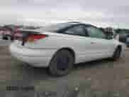 1998 Saturn SC z VIN 1G8ZH1270WZ108164, wystawiony jako Copart lot #65145955 z przebiegiem 169 421 mil mil oraz Szkoda całkowita • Salvage title. Historia ofert i sprzedaży dostępna na DreamBid. Obrazek 3.