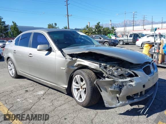 2010 BMW 5 Series 528i with VIN WBANU5C56AC128562, listed as a IAAI auction lot 43540774 with Not provided miles and . Bid and sale history available at DreamBid. Image 1.