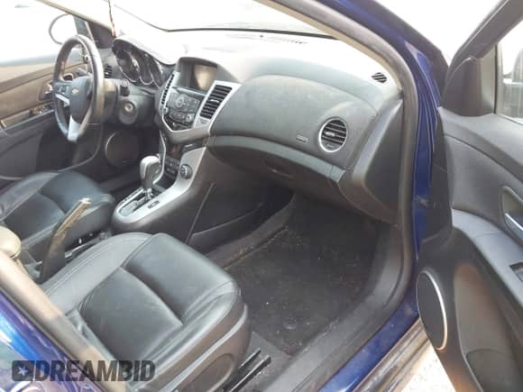 2013 Chevrolet Cruze 2LT with VIN 1G1PE5SB7D7109878, listed as a IAAI auction lot 43141166 with 71,038 mi miles and . Bid and sale history available at DreamBid. Image 5.