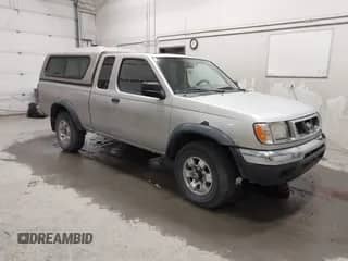 1998 Nissan Frontier XE z VIN 1N6DD26Y5WC344751, wystawiony jako IAAI lot #42142806 z przebiegiem 200 111 mil mil oraz . Historia ofert i sprzedaży dostępna na DreamBid. Obrazek 1.