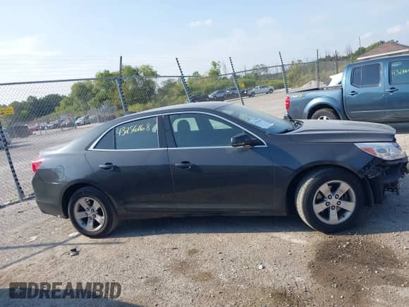 2015 Chevrolet Malibu LT с VIN 1G11C5SL5FF116020, выставлен на аукционе IAAI как лот 43256168 с пробегом 141 285 миль миль и . История ставок и продаж доступна на DreamBid. Изображение 13.