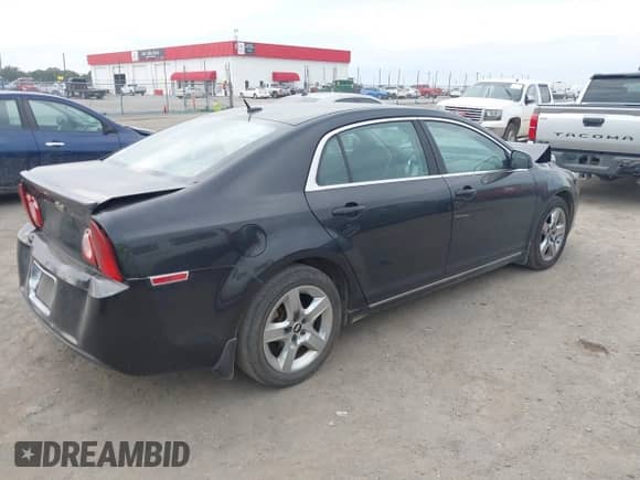 2010 Chevrolet Malibu 1LT с VIN 1G1ZC5EB3AF310897, выставлен на аукционе IAAI как лот 43350160 с пробегом 96 328 миль миль и . История ставок и продаж доступна на DreamBid. Изображение 4.