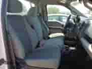 2015 Ford F-150 XL z VIN 1FTMF1CP6FKD31452, wystawiony jako Copart lot #58940195 z przebiegiem 216 175 mil mil oraz Czysty tytuł • Clean title. Historia ofert i sprzedaży dostępna na DreamBid. Obrazek 10.