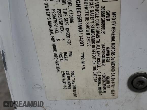 1998 Chevrolet Suburban z VIN 3GNEC16R1WG114237, wystawiony jako Copart lot #53215835 z przebiegiem 330 054 mil mil oraz Czysty tytuł • Clean title. Historia ofert i sprzedaży dostępna na DreamBid. Obrazek 13.