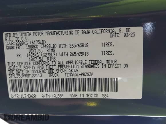 2025 Toyota Tacoma SR z VIN 3TMLB5JN9SM122113, wystawiony jako IAAI lot #43150778 z przebiegiem 3 655 mil mil oraz . Historia ofert i sprzedaży dostępna na DreamBid. Obrazek 9.
