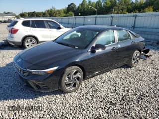 2025 Hyundai Elantra Limited with VIN KMHLN4DJ2SU139322, listed as a Copart auction lot 84604845 with 922 mi miles and Salvage title. Bid and sale history available at DreamBid. Image 1.