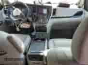 2019 Toyota Sienna XLE Auto Access Seat with VIN 5TDYZ3DC5KS974572, listed as a Copart auction lot 81650245 with 86,321 mi miles and Salvage title. Bid and sale history available at DreamBid. Image 8.