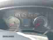 2018 Chevrolet Silverado 1500 Work Truck z VIN 1GCVKNEC2JZ197105, wystawiony jako IAAI lot #41853258 z przebiegiem 105 346 mil mil oraz . Historia ofert i sprzedaży dostępna na DreamBid. Obrazek 7.