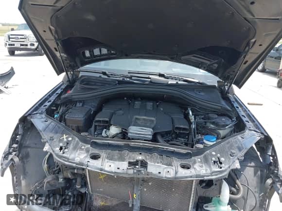 2019 Mercedes-Benz GLS 450 z VIN 4JGDF6EE9KB201924, wystawiony jako IAAI lot #42272010 z przebiegiem 82 316 mil mil oraz . Historia ofert i sprzedaży dostępna na DreamBid. Obrazek 10.