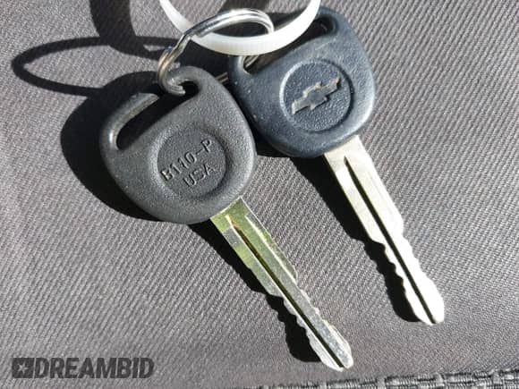 2012 Chevrolet Colorado 1LT z VIN 1GCJTCFE0C8135615, wystawiony jako IAAI lot #43597245 z przebiegiem 114 844 mil mil oraz . Historia ofert i sprzedaży dostępna na DreamBid. Obrazek 11.