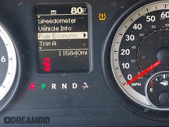 2013 Ram 1500 Tradesman z VIN 1C6RR7FT0DS533829, wystawiony jako IAAI lot #39770104 z przebiegiem 116 840 mil mil oraz . Historia ofert i sprzedaży dostępna na DreamBid. Obrazek 15.