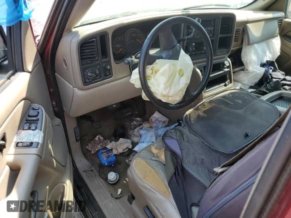 2004 Chevrolet Tahoe LS with VIN 1GNEC13T44R294049, listed as a Copart auction lot 59900565 with 149,379 mi miles and Salvage title. Bid and sale history available at DreamBid. Image 8.